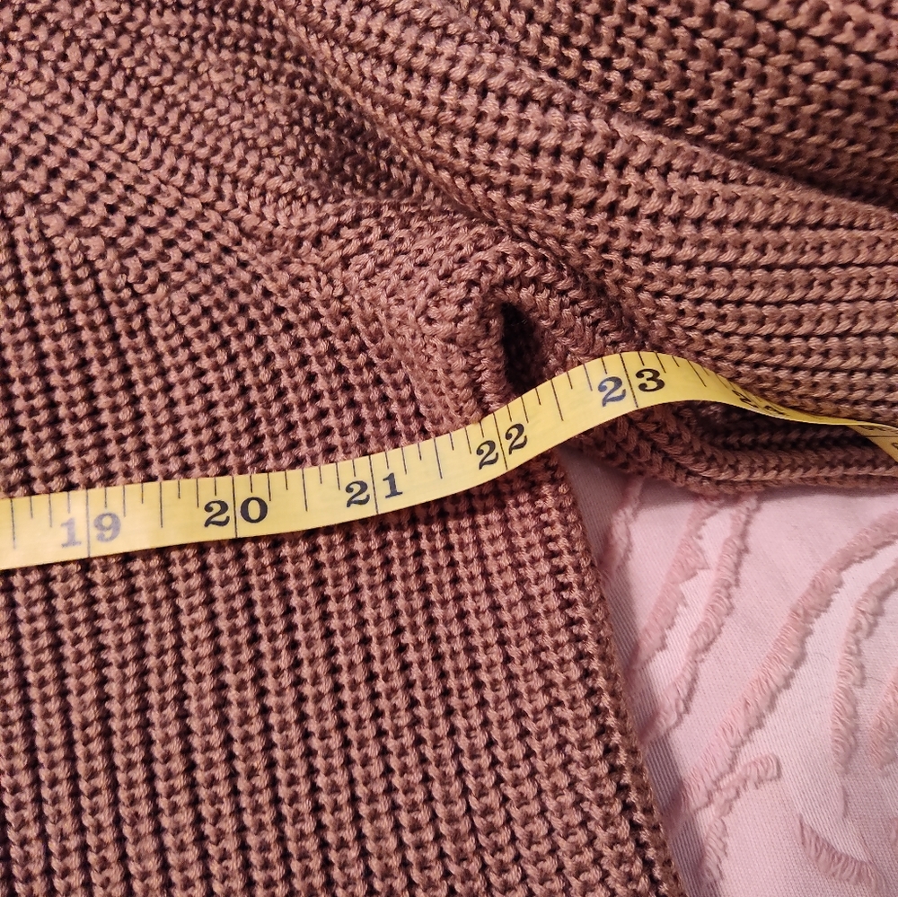 Spring weight sweater - Picture 4 of 7